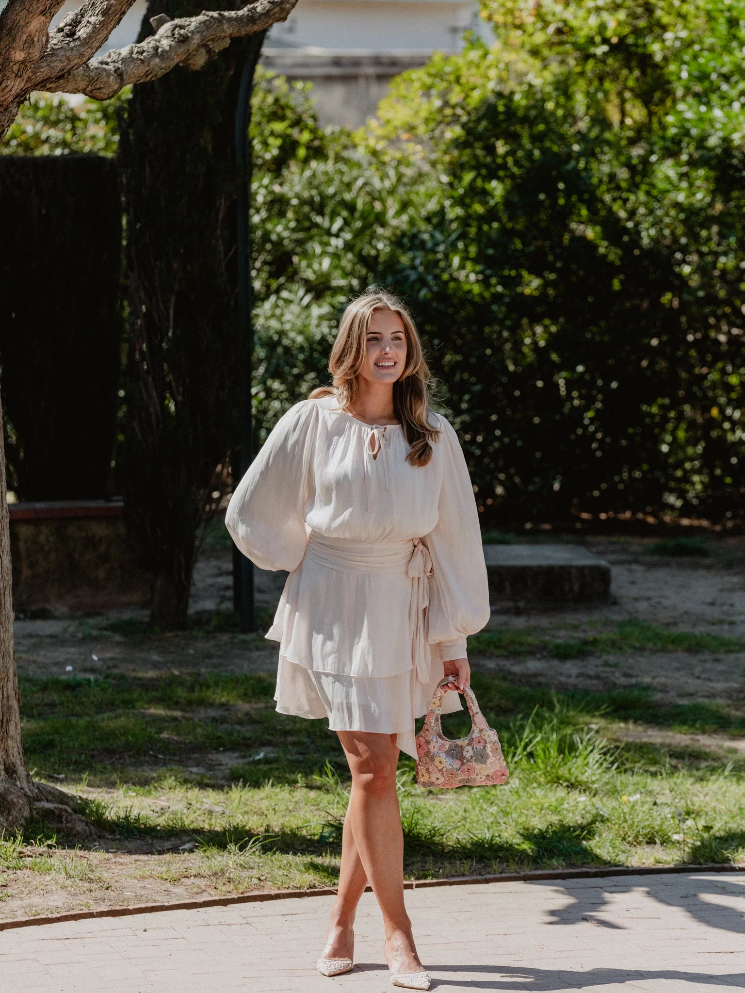 VMELISA Short Dress - White Swan